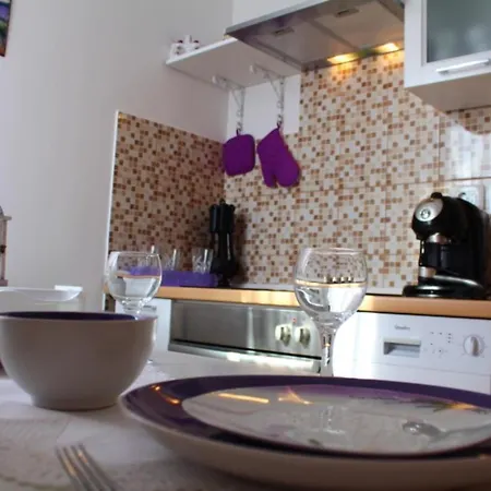 Miko - Location Апартаменты Сплит